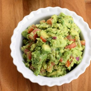 Clean eating guacamole recipe from Fusion Fitness.